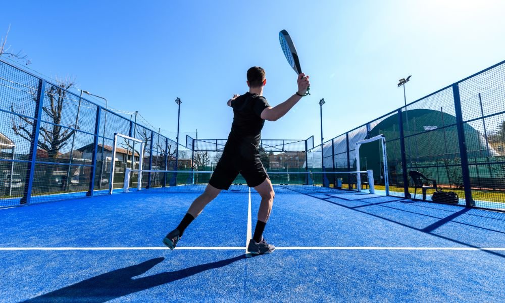 Padel met een blessure: welke uitrusting helpt bij herstel of preventie? - Justpadel.com