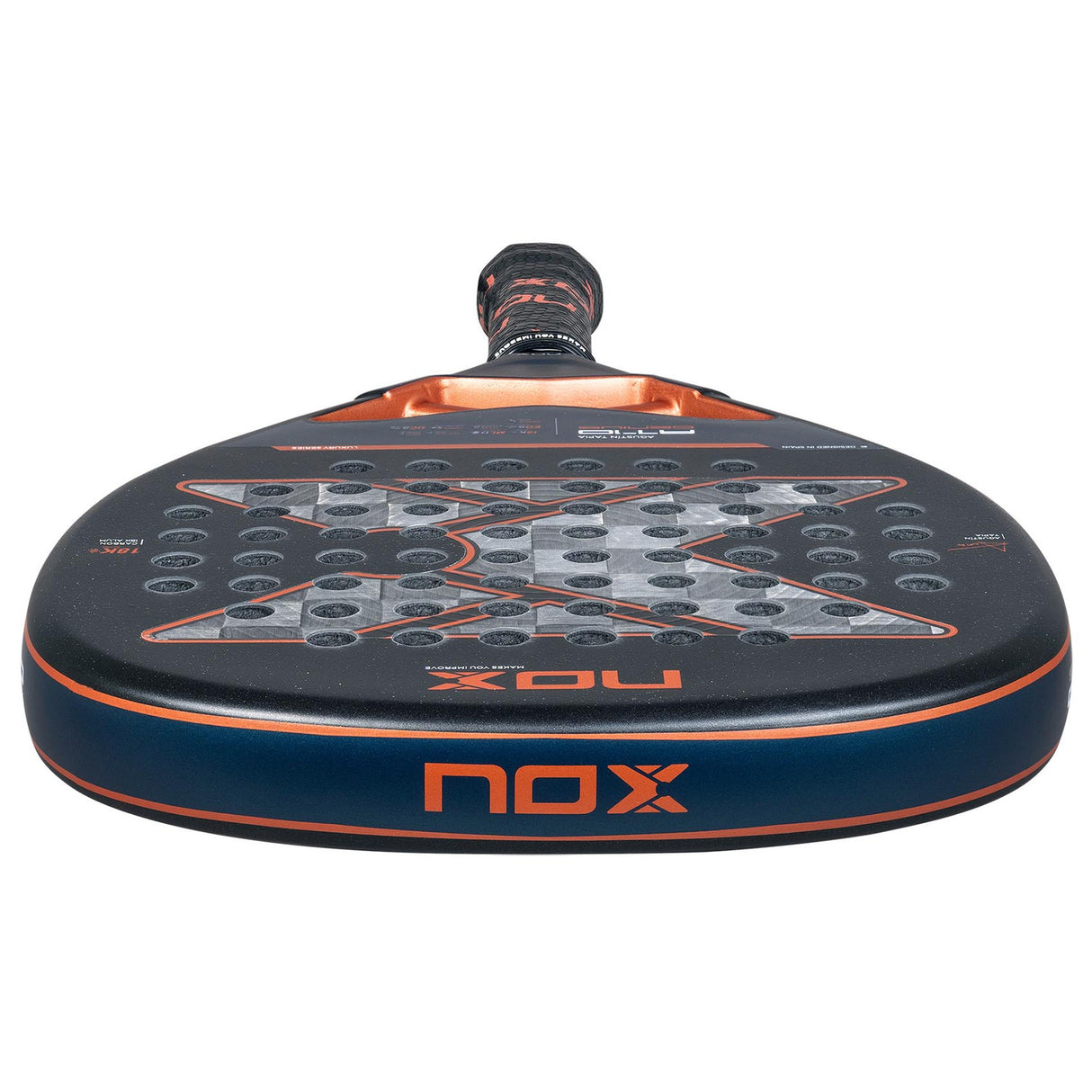 NOX At10 Genius Attack 18K 2025